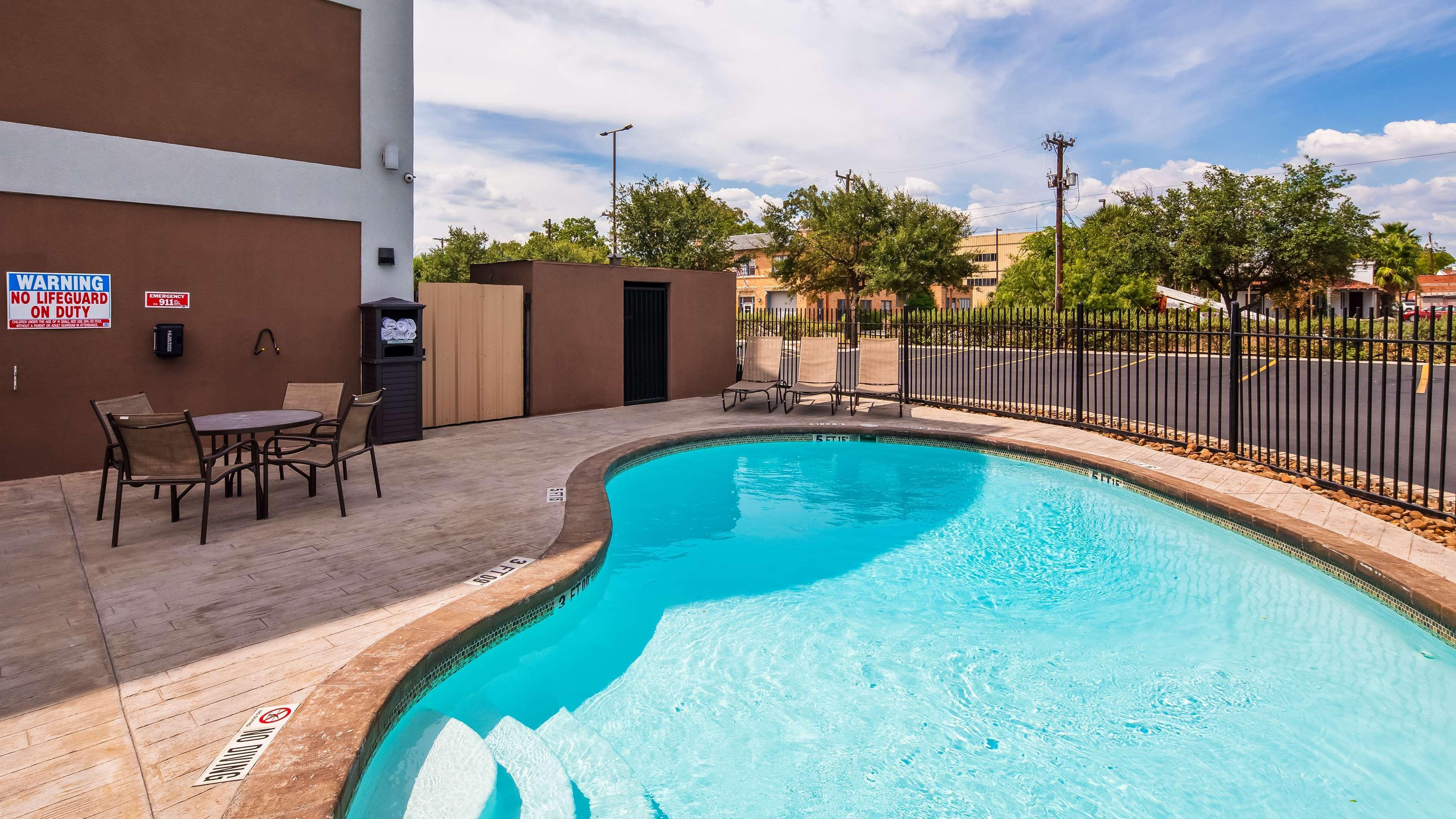 Best Western Plus Madison-Huntsville Hotel Luaran gambar